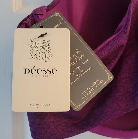 Contour  Underwire T-Shirt Bra - Déesse Collection - Picture 5 of 5